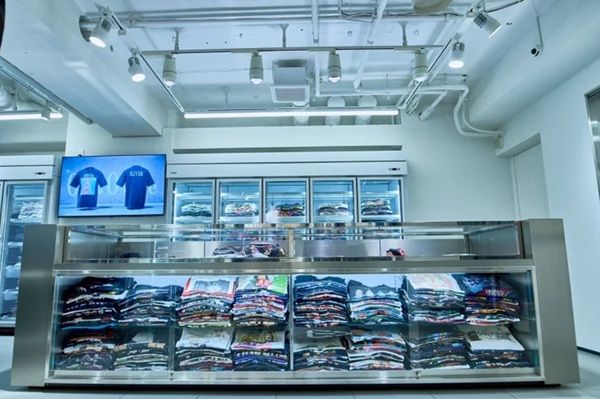 【東京都渋谷区】ヴィンテージTシャツ専門店「01：00ne」オープン！100万円超えの希少なTシャツも登場