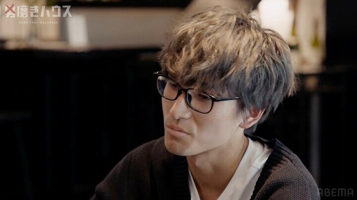 【写真・画像】人気YouTuber激怒のトラブル「お前もう帰っていいよ」 軍神の“モテ講義”を歌手志望メンバーが途中退席「ホストの人好きじゃないんで」 1枚目