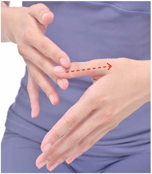 根元に向かって指をさする (C)はちみつMIO(加藤美緒)／KADOKAWA