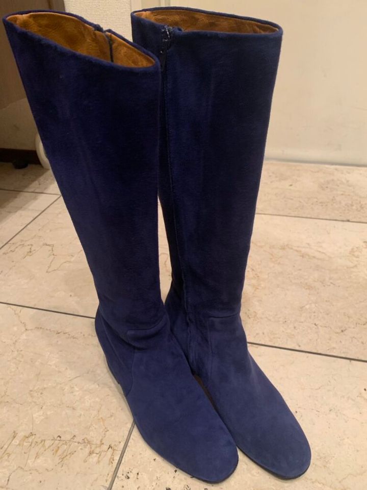 長谷川さん11月ブログ_ブーツ