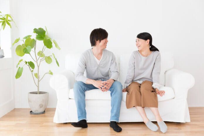 彼氏が本気か遊びか分からない…本命女性だけに見せる「5つのサイン」