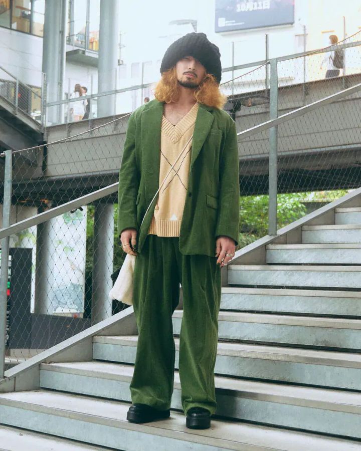 11月10日（月）会社員／サカキさん