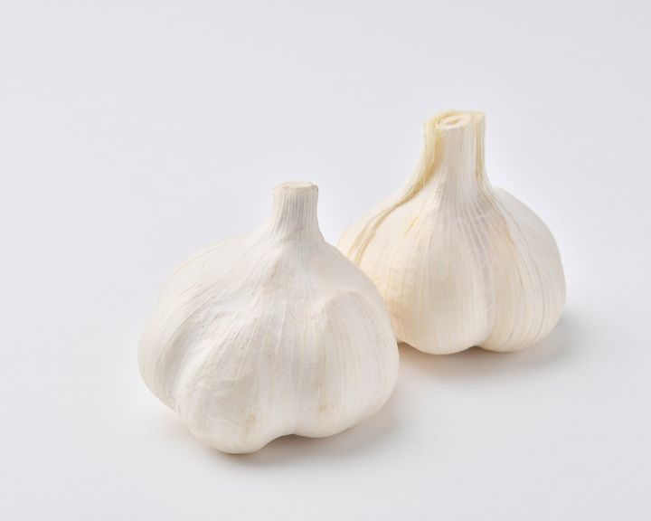 ニンニクを食べ過ぎた場合のリスクとは？