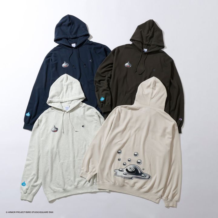 HOODED SWEATSHIRT ¥11,000