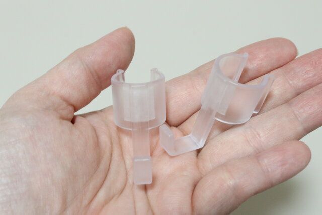 セリア ポール用クリアフック 2P