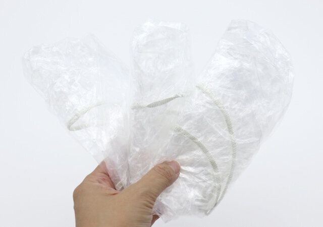 ダイソーのレインバッグカバー リュック用は3枚入りでお得