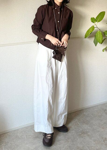 Style①ブラウン×ホワイトでつくる秋の爽やかさ