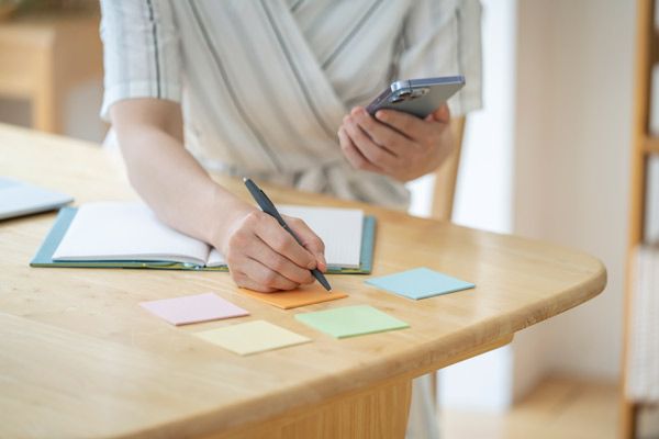 7-06_使い方5：スマホで検索したら、手書きでメモする