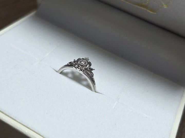 人生の節目ともいえるプロポーズ。大切な想いを形にして伝える瞬間には、誰しもが手に汗握る緊張を覚えるものです。