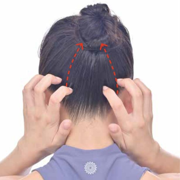 「頭のリンパケア」 (C)はちみつMIO(加藤美緒)／KADOKAWA