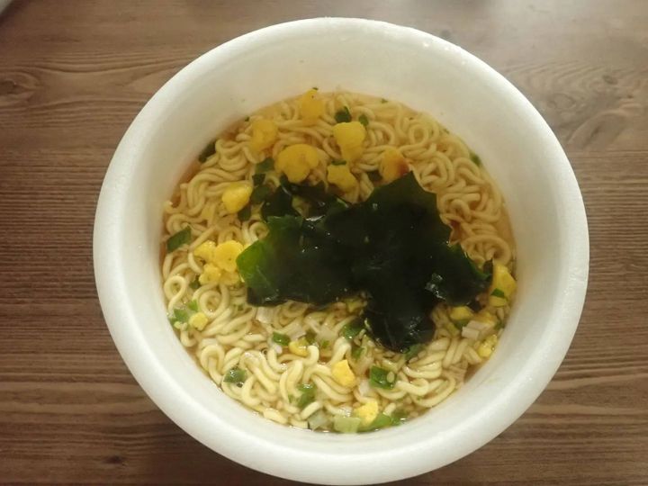 DAISO(ダイソー)：麺のスナオシ 醤油ラーメン 78gカップ