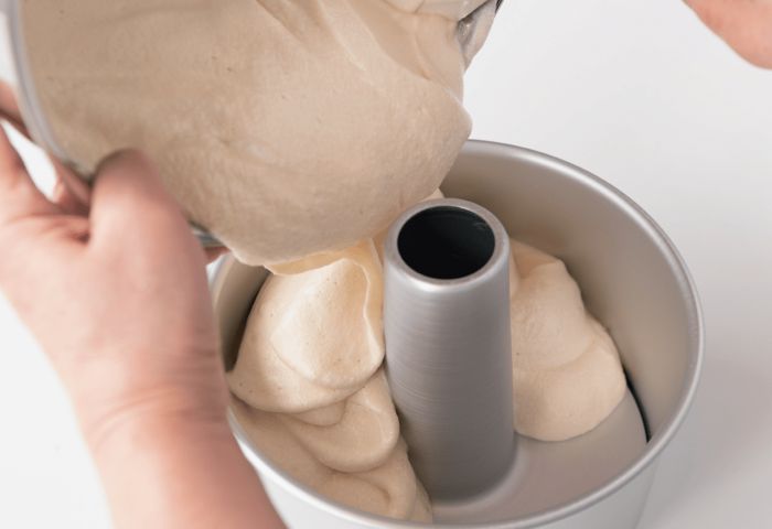 【オイルなし、グルテンなし】米粉のふわふわシフォンケーキの作り方。美味しくて体にやさしくて、太りにくいレシピです♪