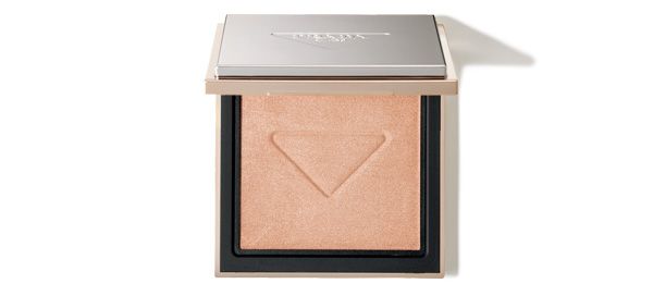 プラダ ライト グローイング パウダー