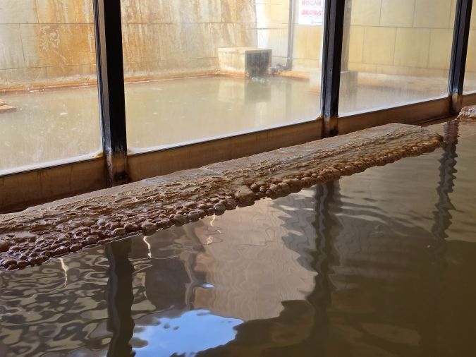 恋ぼたる 温泉析出物３