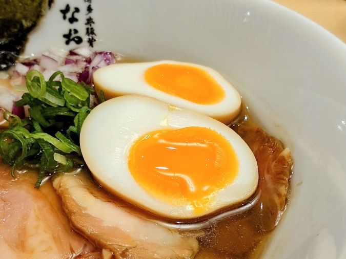 博多非豚骨なお人 博多デイトス店 高級のどぐろらぁ麺➁