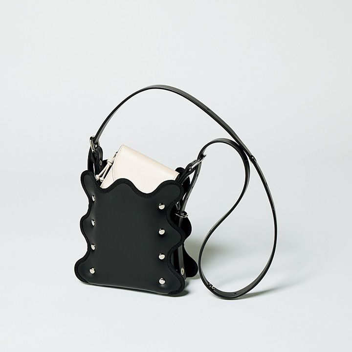 休日は荷物少なめがgood！コーデのポイントになるおしゃれなバッグ12選