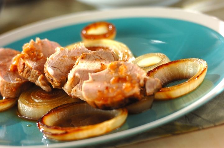 さっぱりやわらか！豚ヒレ肉のオニオンマリネソテー