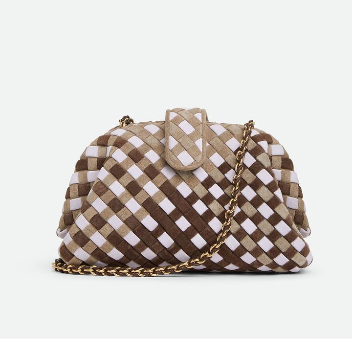 スモール ローレン1980 ¥643,500／BOTTEGA VENETA（ボッテガ・ヴェネタ ジャパン 0120-60-1966）