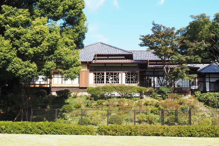 100年の時を超えて楽しむ名建築さんぽ♪ 自然豊かな「荻外荘公園」で昭和レトロな邸宅と杉並区のおいしいものを
