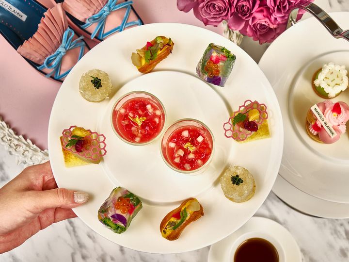 マリー・アントワネット by マノロ ブラニク アフタヌーンティー（セイヴォリー）