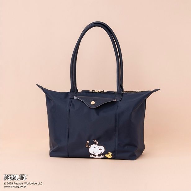 「ナイロントートバッグ」(2万7500円)