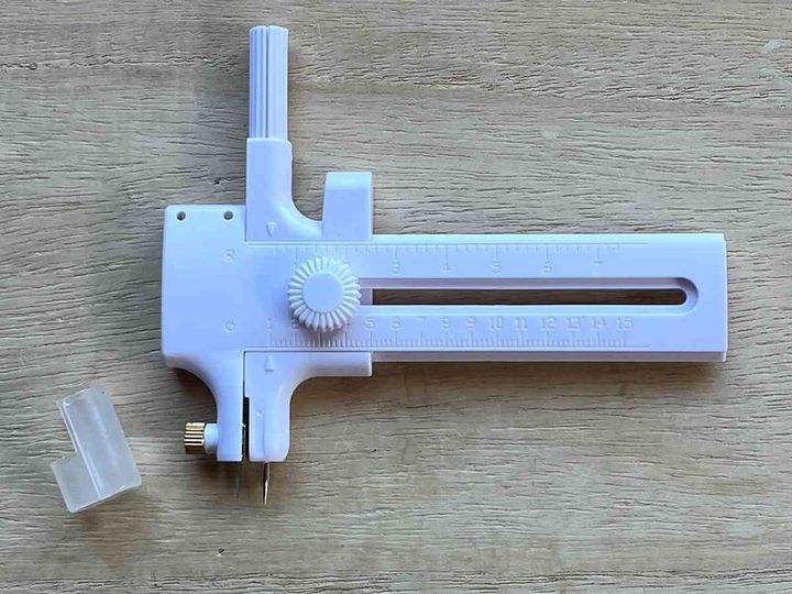 ダイソーの「コンパスカッター」は仕上がりが綺麗