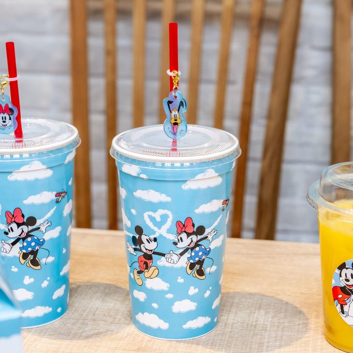 リユーザブルカップ