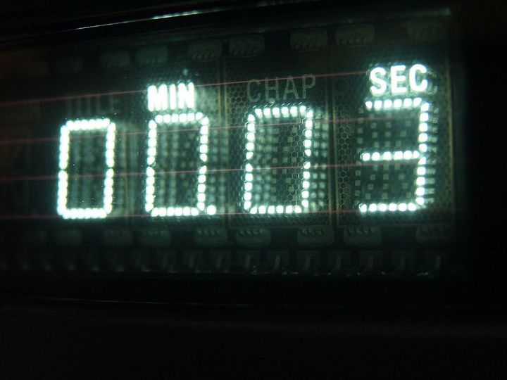 00分03秒の電光掲示板