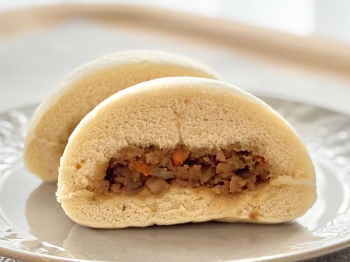 こんなの初めて！SNSで話題の「すっごい和な味付け」中華まん