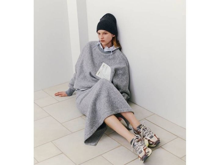 ＜ASICS for emmi＞