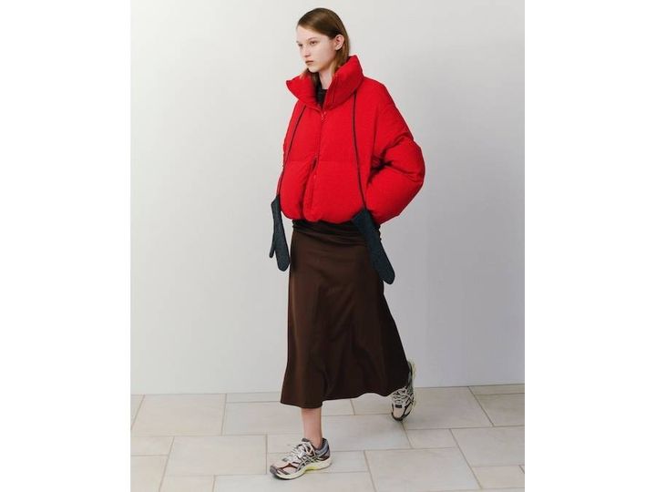 ＜ASICS for emmi＞