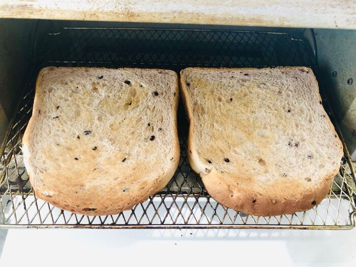 もしかして常識…？今さらですが【食パンの入れ方】間違ってました。今すぐ確認したくなりますよ！