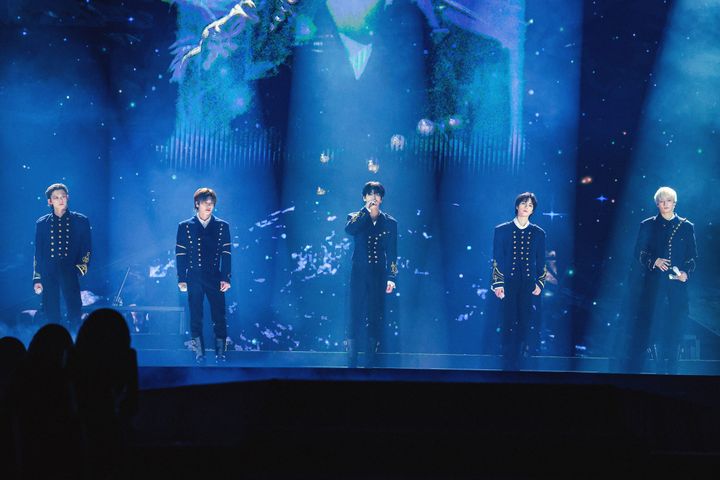 TOMORROW X TOGETHER、初の5大ドームツアーをレポート！ 日本デビュー5周年の軌跡を感じさせる初日公演