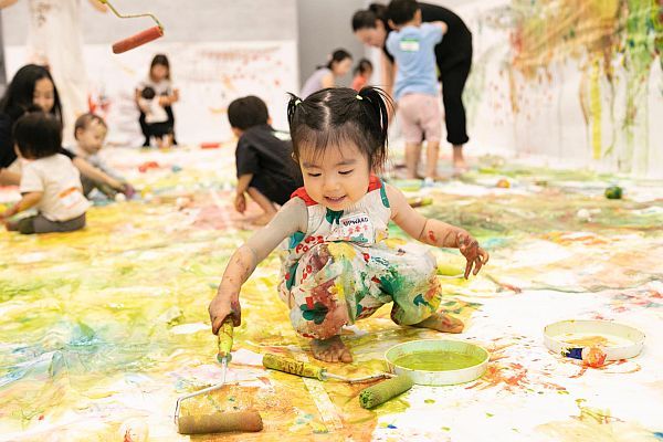 【東京都渋谷区】渋谷で開催の親子イベント「ぐちゃぐちゃ遊び」×写真撮影で家族の思い出を残そう！