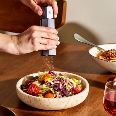 HexCladから「HexMill ソルト＆ペッパーミル」登場！理想の粒度を選択可能