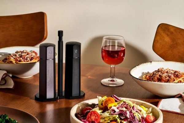 HexCladから「HexMill ソルト＆ペッパーミル」登場！理想の粒度を選択可能