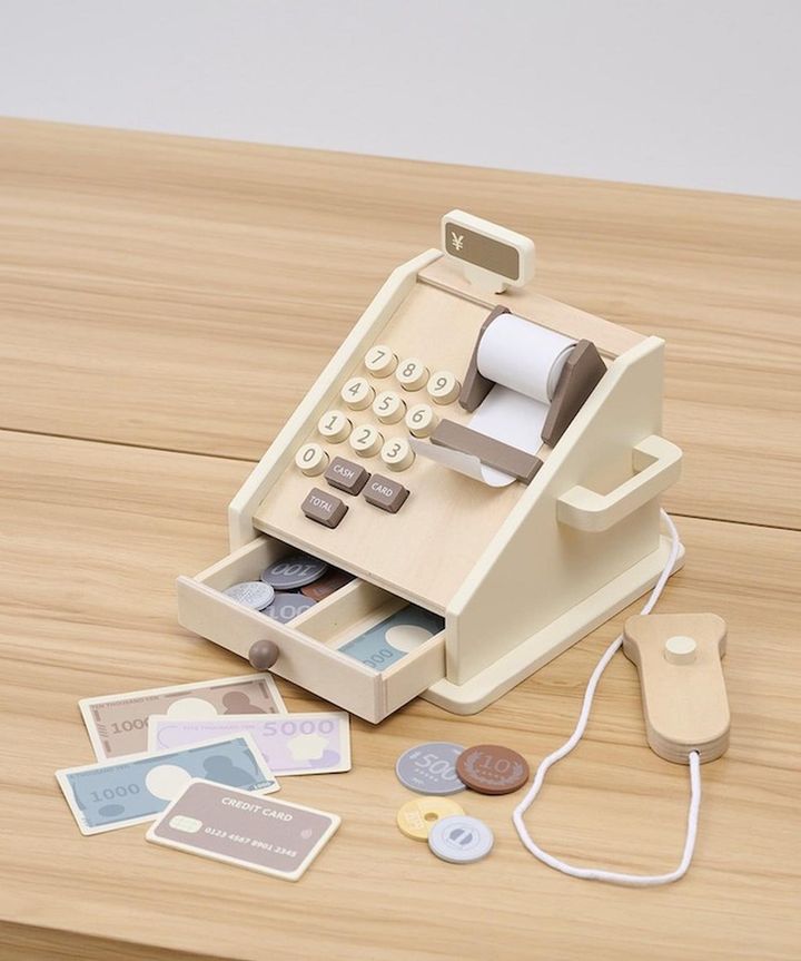 画像1: 出典：3COINS