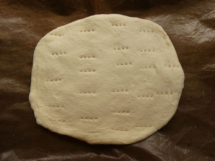 一次発酵までホームベーカリーにおまかせ！「ベーコンチーズフォカッチャ」