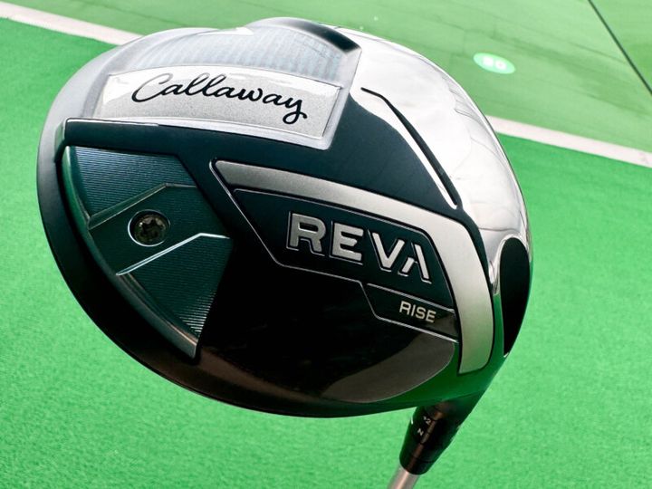 スッと構えられて真っすぐ飛ぶ！「ミスするかも」が激減するドライバー