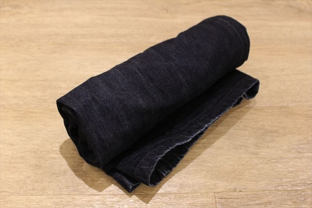 デニムの収納 ロール