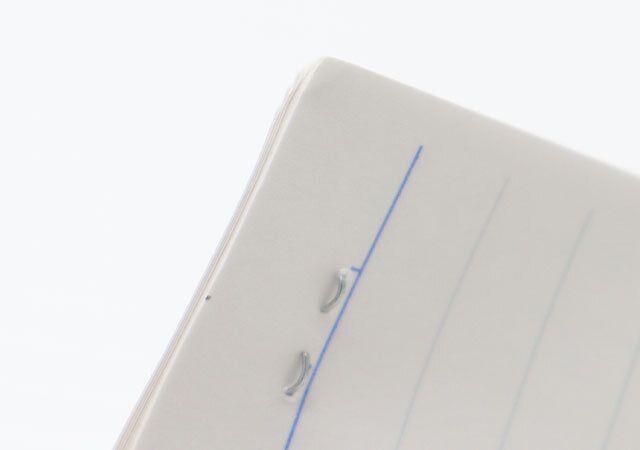 ホッチキス（黒、省力タイプ） 使用後