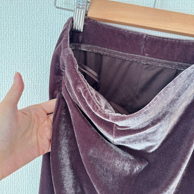 両脇にポケット付き