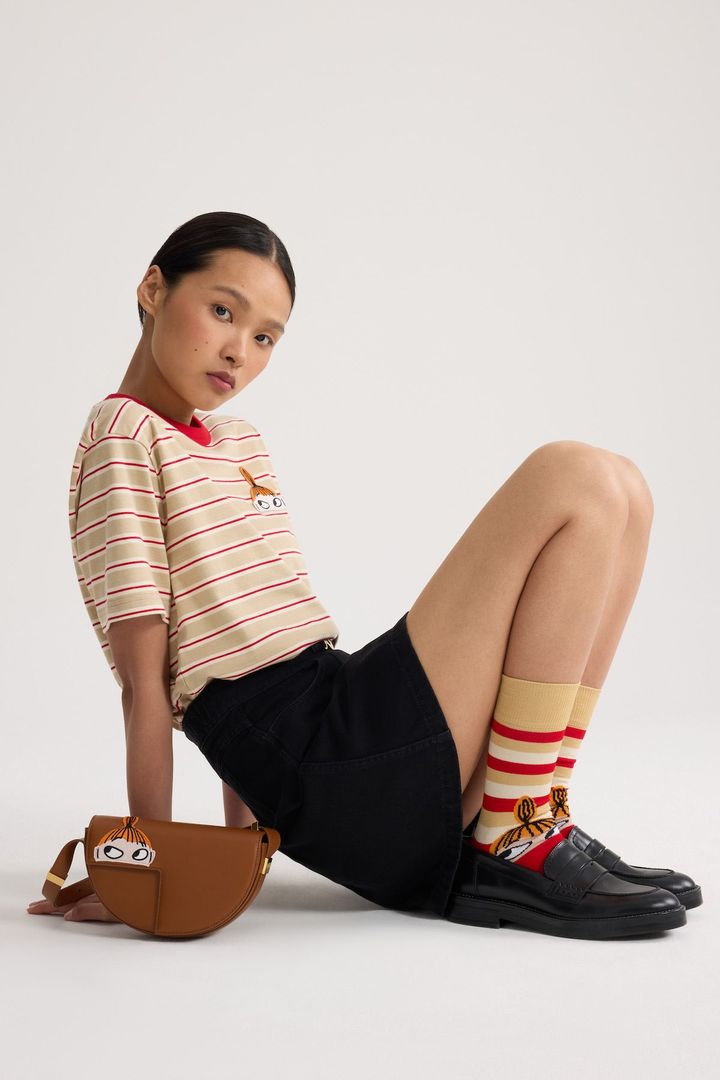 リトルミイ Tシャツ ¥53,900 リトルミイ プチ・パトゥ バッグ ¥192,500 リトルミイ ソックス ¥17,600