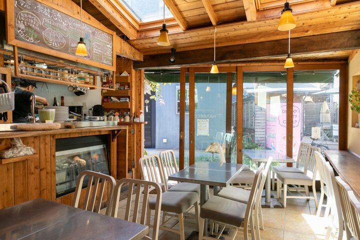 鎌倉・長谷の古民家カフェ「ナチュデコ」でモーニング♪朝一番に訪れたい路地裏の隠れ家