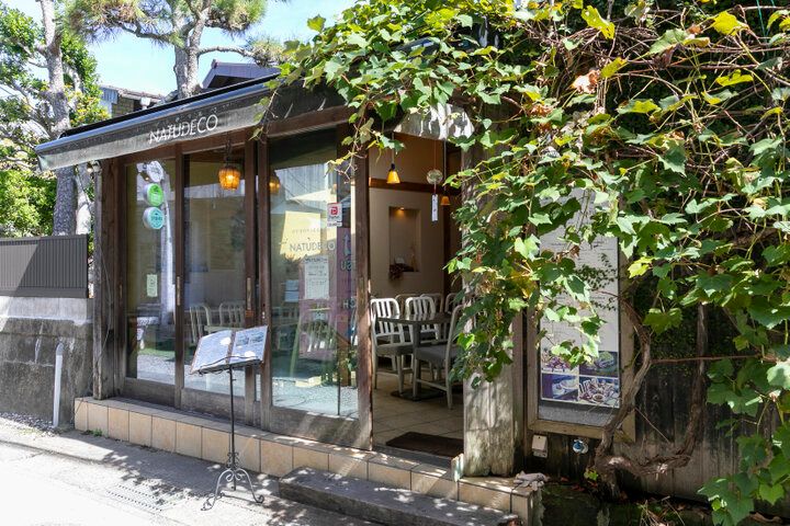 鎌倉・長谷の古民家カフェ「ナチュデコ」でモーニング♪朝一番に訪れたい路地裏の隠れ家