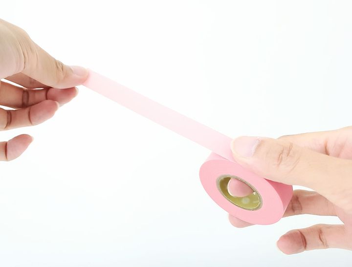 マスキングテープを貼る