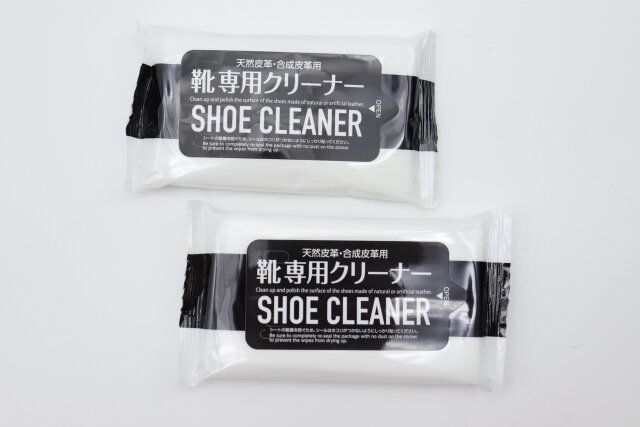 ダイソーの靴専用クリーナー ハンディタイプ 12枚×2パック