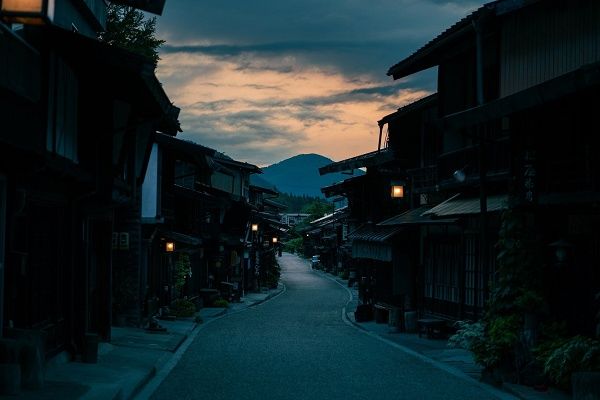 【長野県塩尻市】旅人と地域の人々がひとつの茶席に集う夜の茶会「夜咄灯話」、参加申込受付中