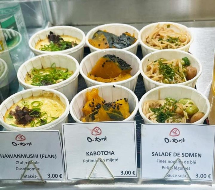 惣菜は優しい味付け