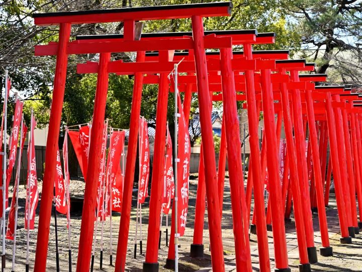 All About ニュース編集部が全国250人を対象に実施した「御朱印に関するアンケート」の調査結果から、好き＆いただきたい「群馬県の御朱印」ランキングを発表！ 2位「於菊稲荷神社」を抑えた1位は？ （サムネイル画像出典：PIXTA）